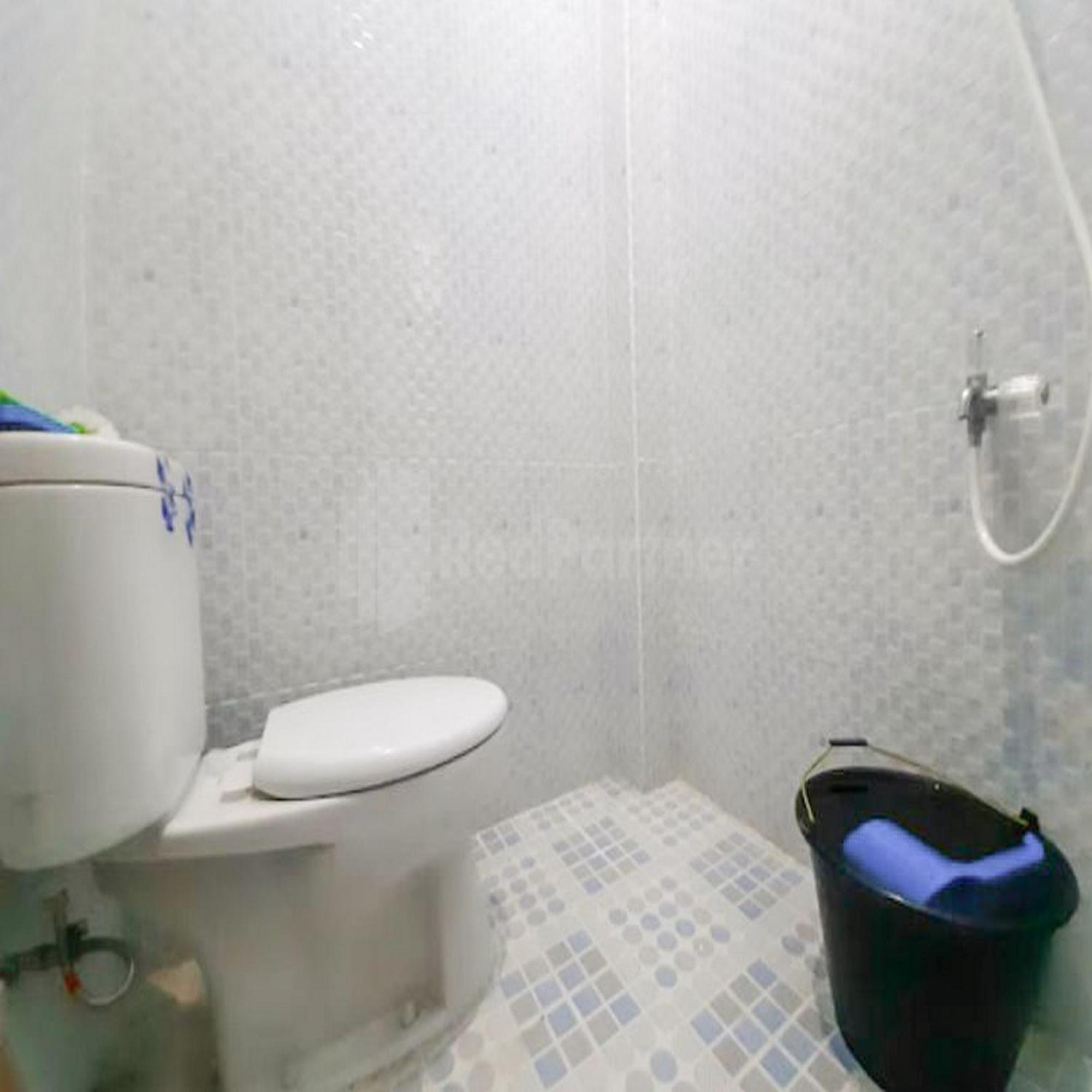Wisma Pinggir Mitra Reddoorz Tanjung Pinang Ngoại thất bức ảnh